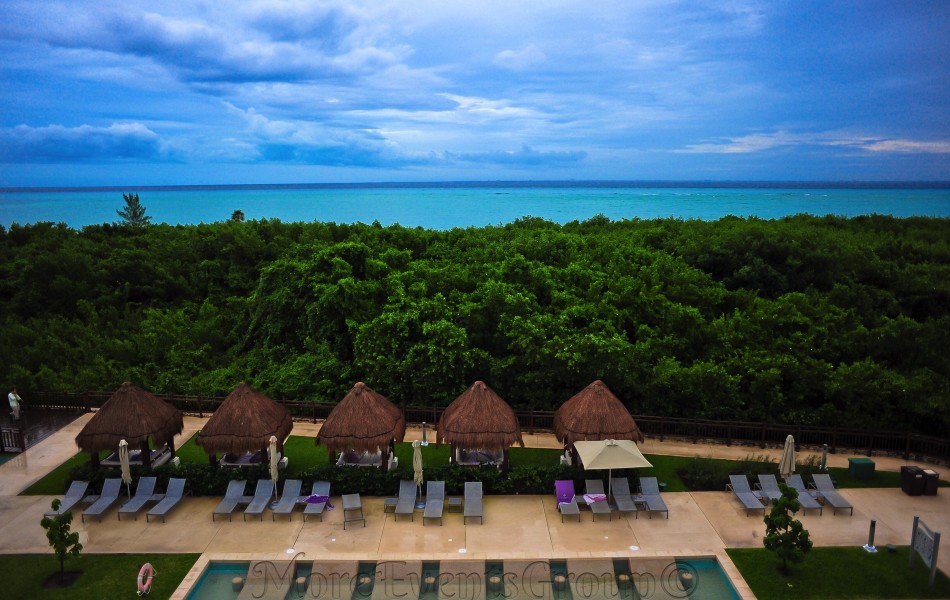 beach002-moreeventsgroup-destinations-events1